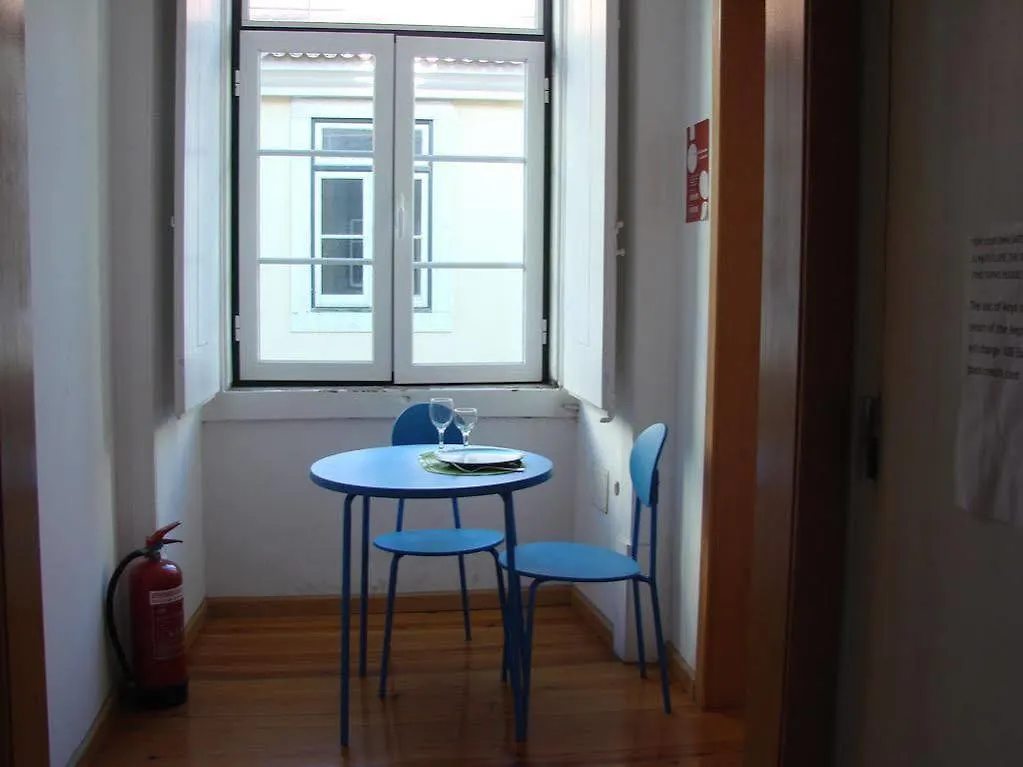 Apartment Lisbon Happy Hostel By Sweethome Hospedagem Portugal
